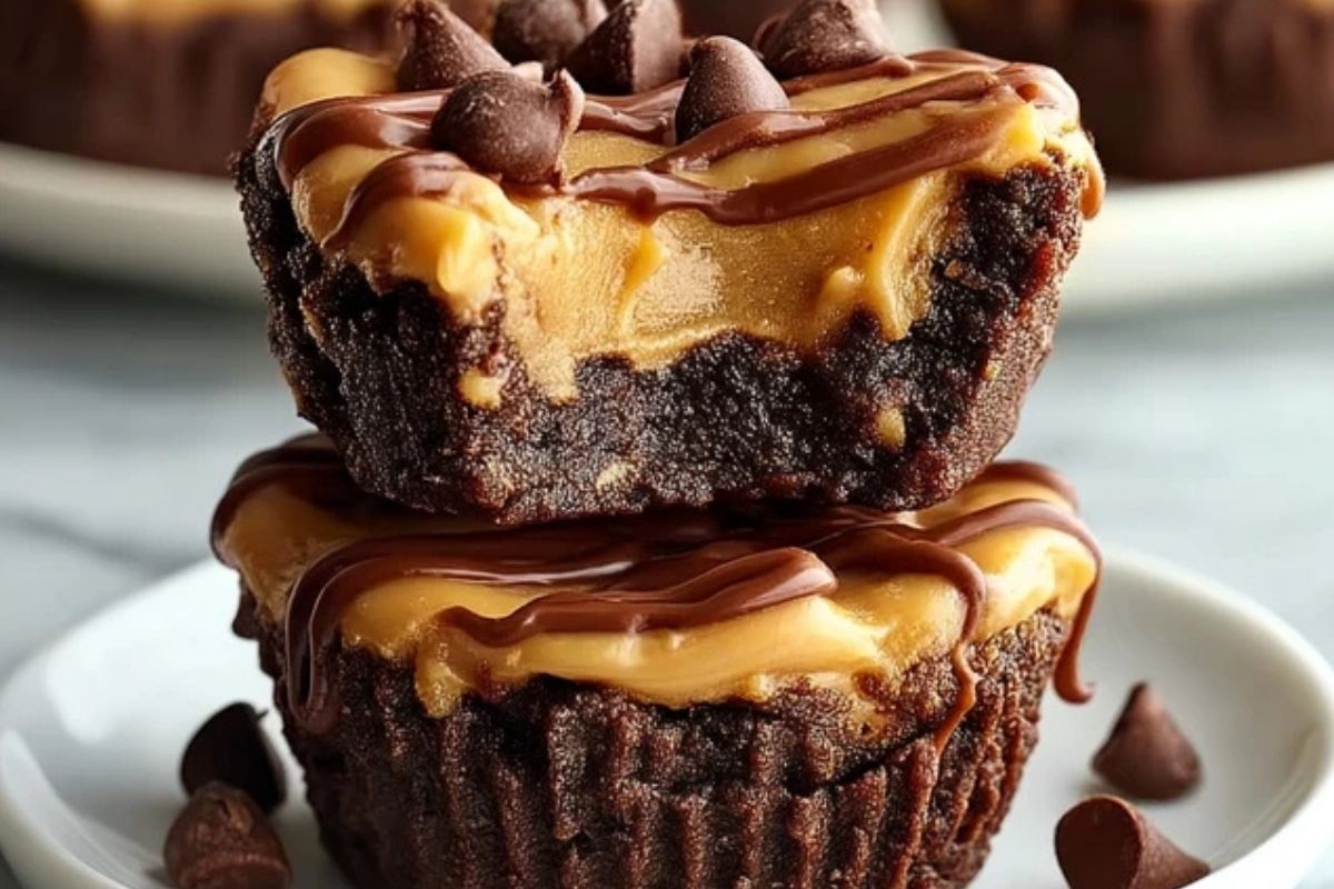Erdnussbutter-Brownie-Törtchen