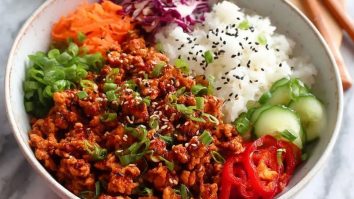 Protein Feurige Hähnchenbowls
