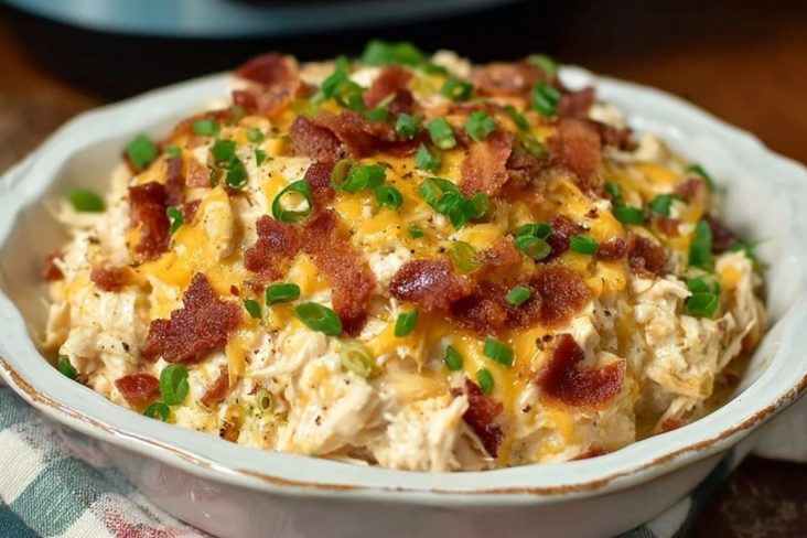 Zarte Hähnchenbrust mit Speck und Käse